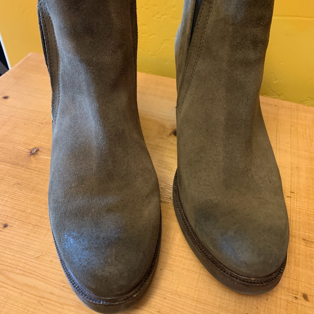 Moss green waterproof booties